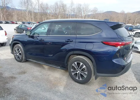 2022 Toyota Highlander Xle from USA, damaged, VIN 5TDHZRBH8NS251854